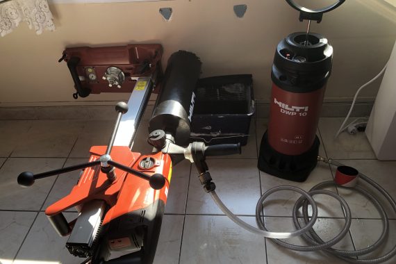 IMG_3606 carroteuse a eau pour installation mono bloc