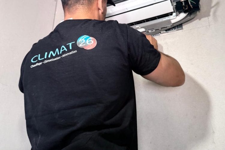 Installation et Pose de Climatisation Réversible à Marseille